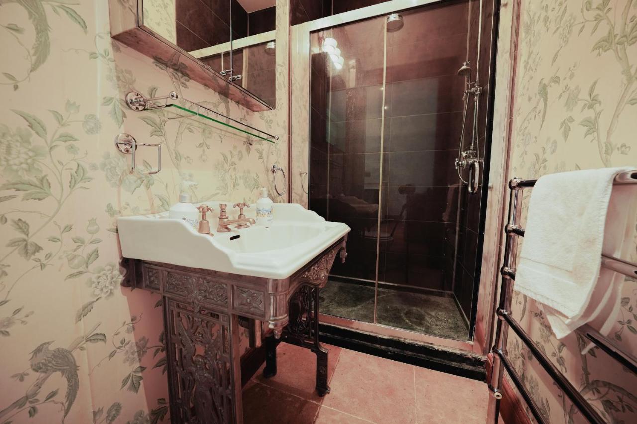 Classic Paddington 2-Bedroom Apartment London Eksteriør bilde